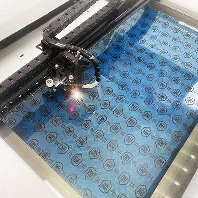 автомат для резки лазера протектора экрана 700w Daqin для мобильного телефона 3d закалил стекло